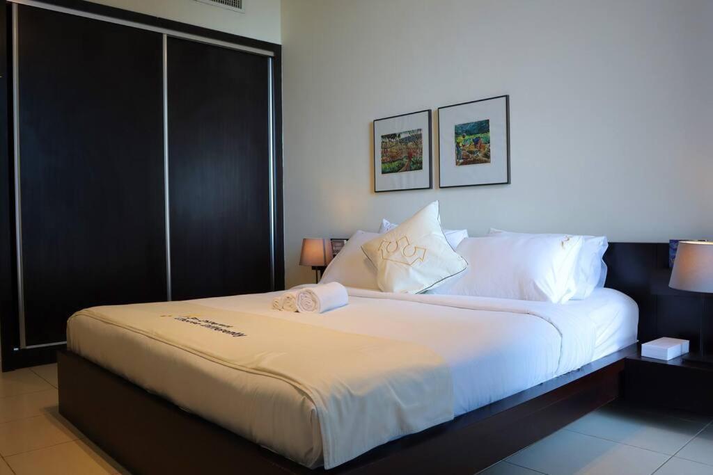 Apartment Al Reem Stylish 2br With Gym & Parking