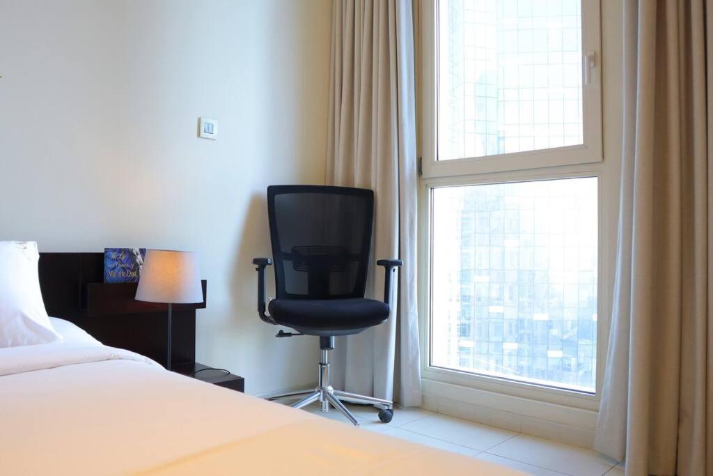 Apartment Al Reem Stylish 2br With Gym & Parking *