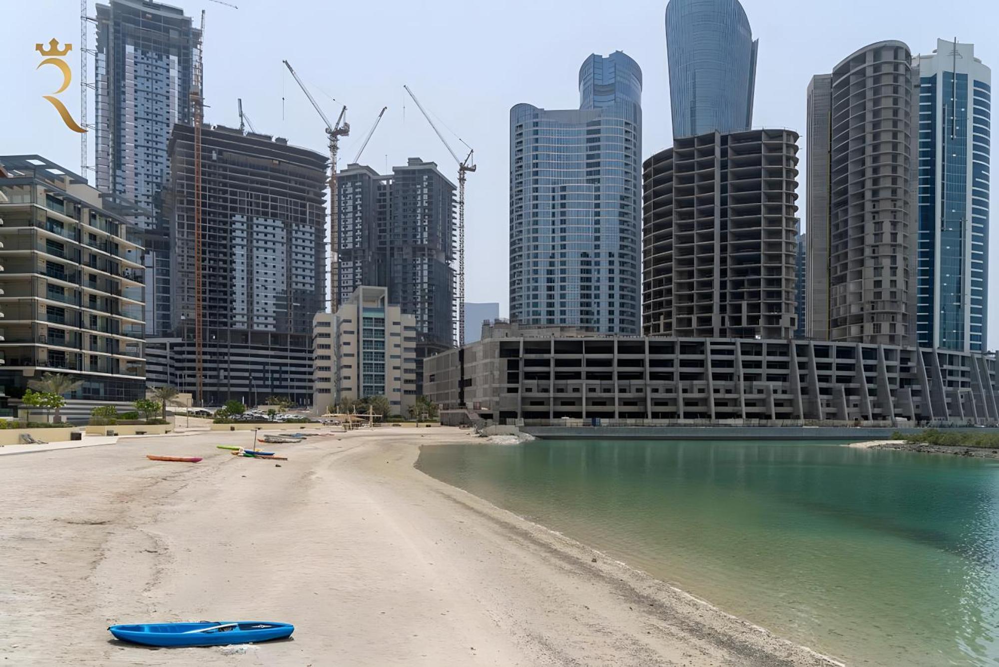 Al Reem Stylish 2br With Gym & Parking
